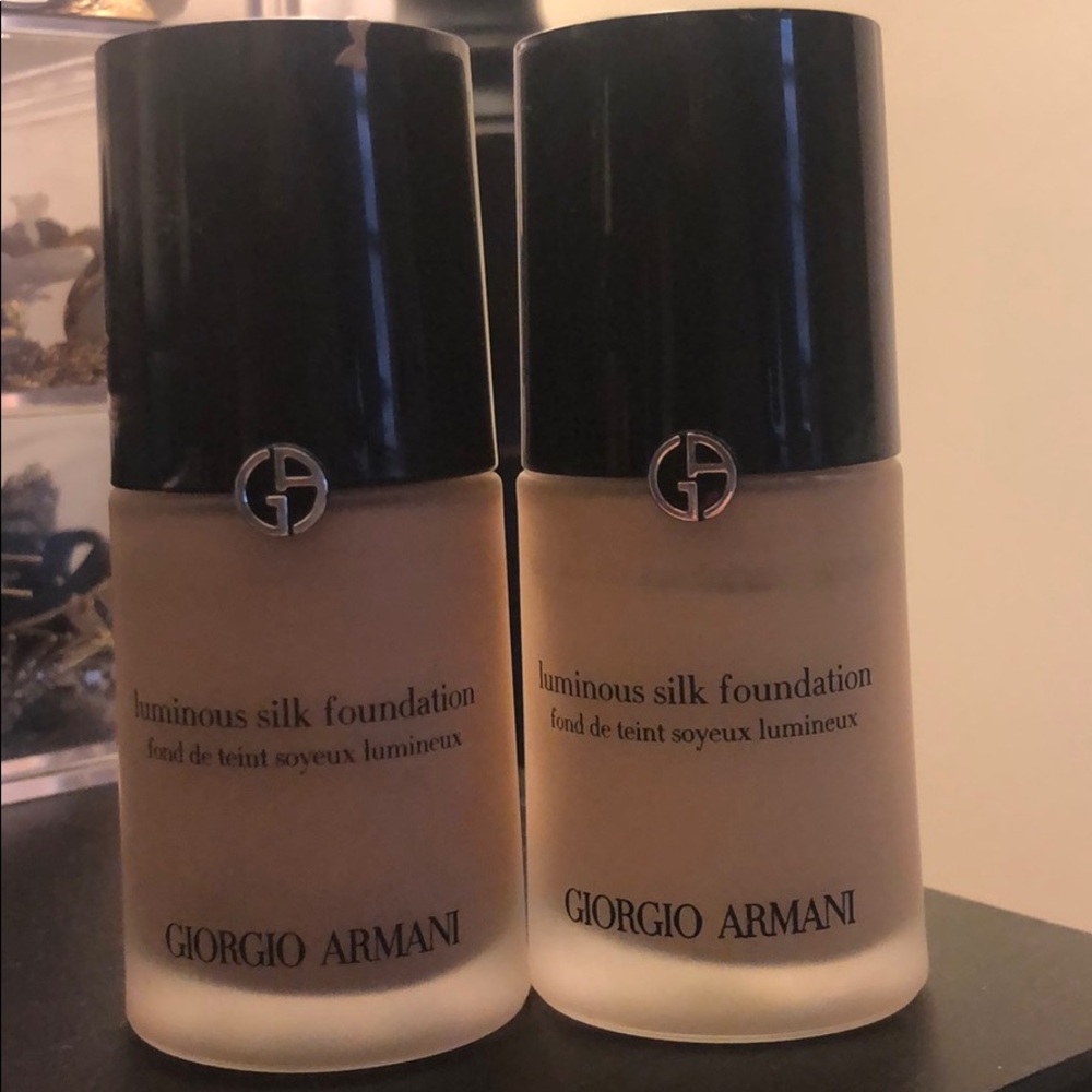 Armani luminous silk foundation - shade 3 or 5